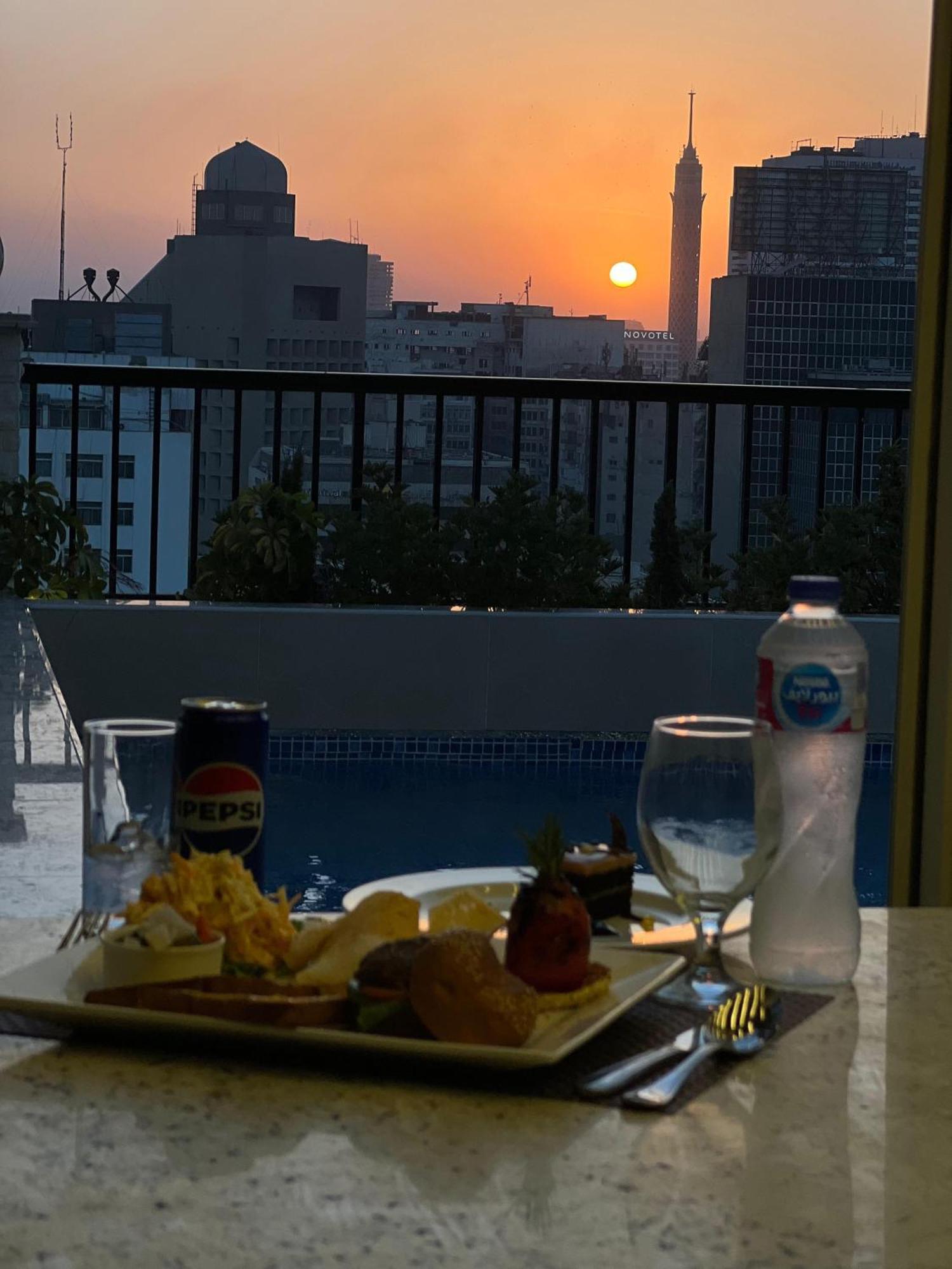 Mar Charbel Hotel Cairo Exterior foto